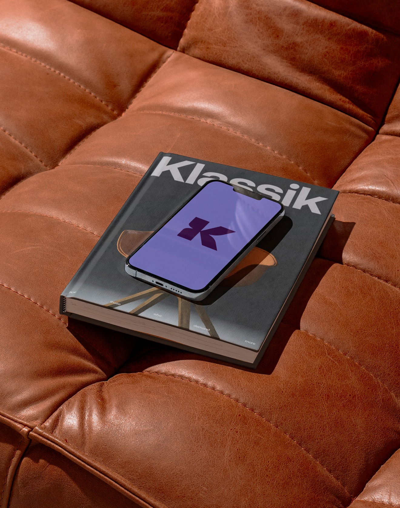 Bendito_Mockup-MT-Free-iPhone copy 1